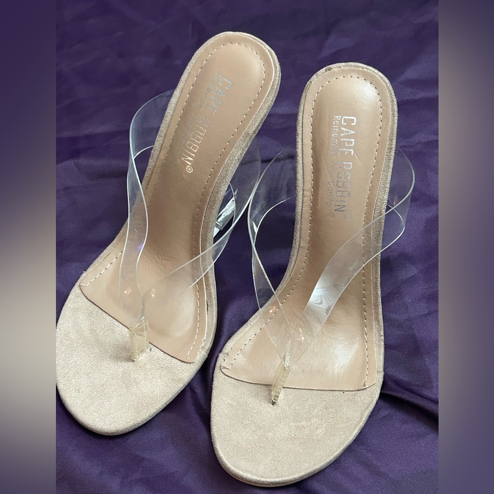 Cape Robbin Women's Transparent and Beige Heels